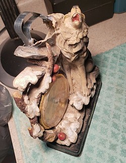 Ceramic wolf clock repair project (step2)