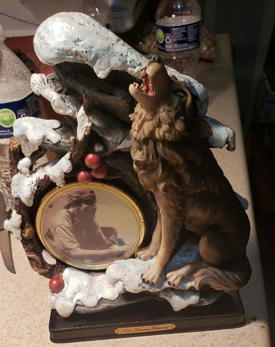 Ceramic wolf clock-to-picture frame repair project